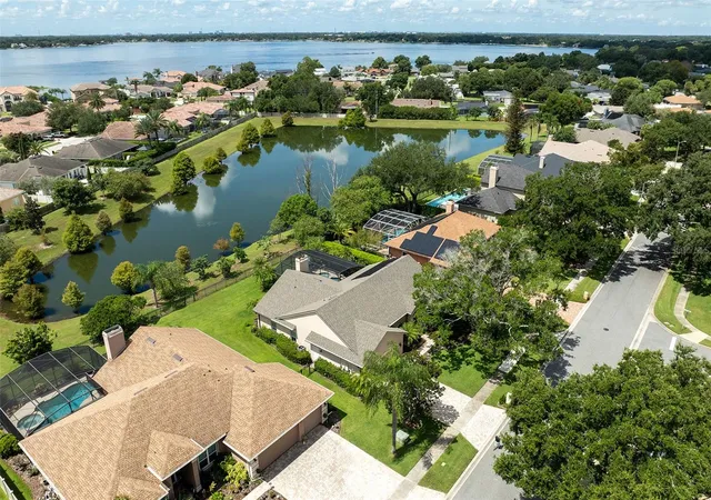 Photo 4 of Sale Pending at 5308 Chiswick Cir, Belle Isle, FL 32812 | MLS# O6435963 | Listing updated on 2026-09-12