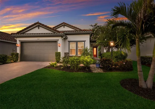 Photo 3 of Single family home for sale at 13807 American Prairie Pl, Lakewood Ranch, FL 34211 | MLS# A4703825 | Listing updated on 2026-09-24