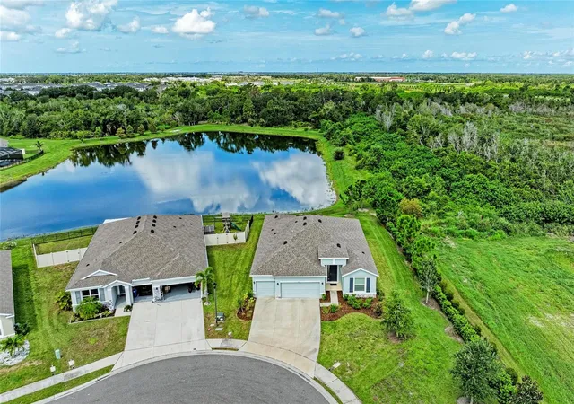 2nd image of 11007 Tamarack Pl, Parrish, FL 34219 | MLS# A4703826