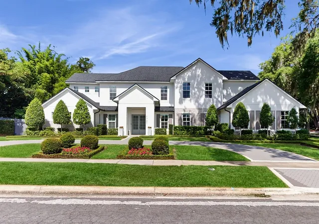 Photo 2 of Single family home for sale at 1761 Legion Dr, Winter Park, FL 32789 | MLS# O6435967 | Listing updated on 2026-10-11