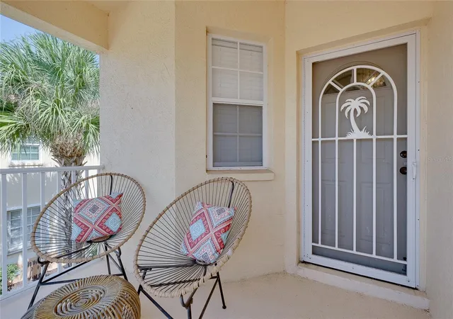 Photo 3 of Condo for sale at 703 Casa Del Lago Wy #703, Venice, FL 34292 | MLS# N6145459 | Listing updated on 2026-10-11