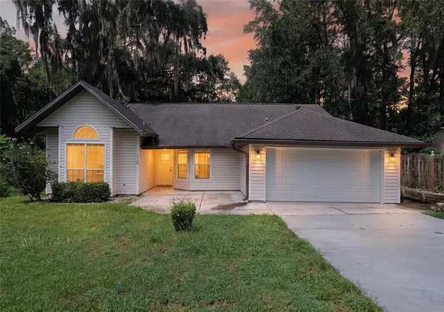 Photo 1 of Single family home for sale at 1124 Nw 98th Ter, Gainesville, FL 32606 | MLS# GC542948 | Listing updated on 2026-09-03