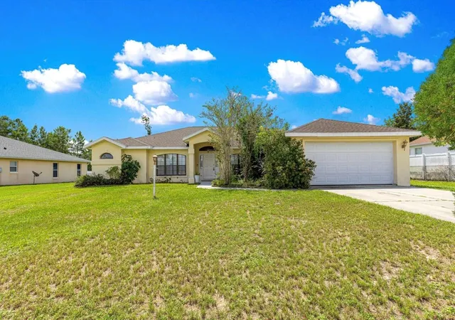 Photo 1 of Single family home for sale at 4840 Sw 107th Ln, Ocala, FL 34476 | MLS# OM730929 | Listing updated on 2026-08-27