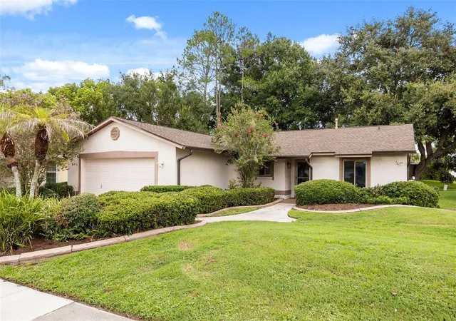 Photo 1 of Single family home for sale at 11813 Scotty Dr, Orlando, FL 32821 | MLS# O6435971 | Listing updated on 2026-09-28