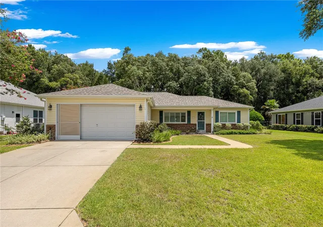 4th image of 14366 Sw 115Th Cir, Dunnellon, FL 34432 | MLS# OM730930