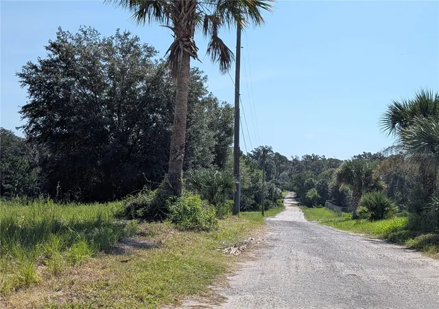2nd image of 700 Grant Ave, Deland, FL 32724 | MLS# O6435978