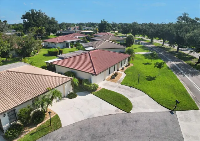 Photo 38 of Single family home for sale at 883 Shamrock Blvd #9, Venice, FL 34293 | MLS# N6145460 | Listing updated on 2026-08-29