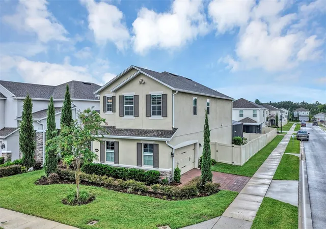 Photo 4 of Single family home for sale at 4504 Latimer Wy, Sanford, FL 32771 | MLS# O6435986 | Listing updated on 2026-08-29