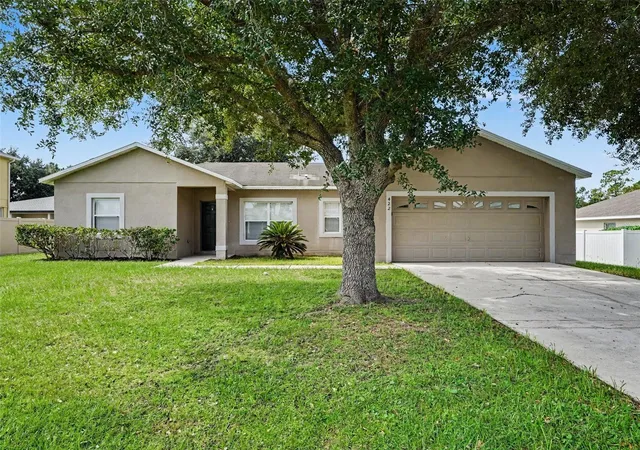 Photo 1 of Single family home for sale at 422 Columbia Ct, Poinciana, FL 34759 | MLS# O6435987 | Listing updated on 2026-08-28