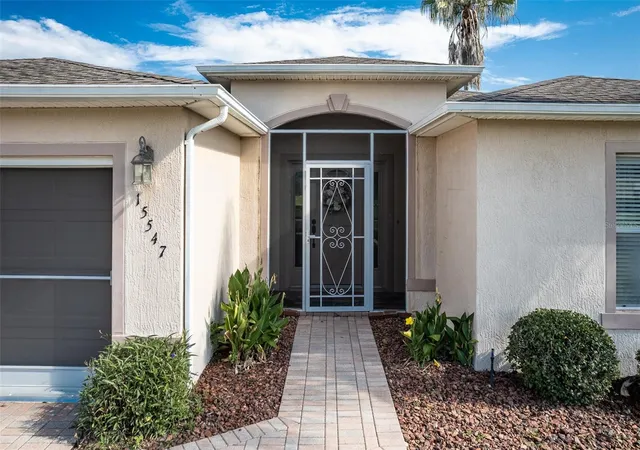 Photo 3 of Single family home for sale at 15547 Sw 13Th Cir, Ocala, FL 34473 | MLS# OM730934 | Listing updated on 2026-09-29