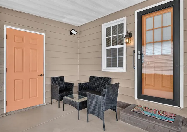 Photo 3 of Manufactured home for sale at 1541 Doral Cir, Lady Lake, FL 32159 | MLS# G5116867 | Listing updated on 2026-09-25