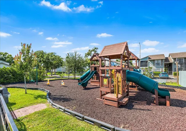 27th image of 11401 3rd St N #2, St Petersburg, FL 33716 | MLS# TB8541728