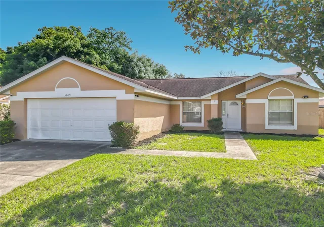 Photo 1 of Single family home for sale at 5709 Lakefield Ct, Orlando, FL 32810 | MLS# O6435996 | Listing updated on 2026-09-30