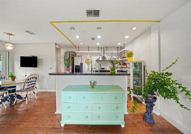 4th image of 102 Dorchester Sq, Lake Mary, FL 32746 | MLS# O6435999