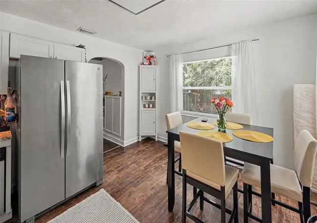 4th image of 5709 35th Street N, Saint Petersburg, FL 33714 | MLS# TB8541737