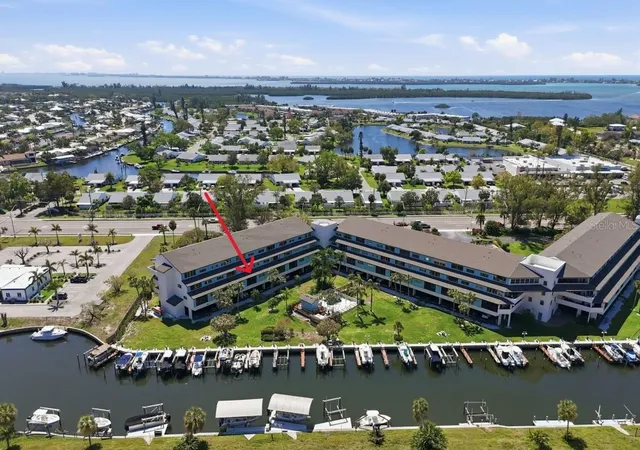 1st image of 9604 Cortez Rd W #414, Bradenton, FL 34210 | MLS# A4703843