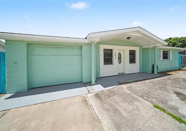 Photo 1 of Sale Pending at 3421 Rock Royal Dr, Holiday, FL 34691 | MLS# TB8541743 | Listing updated on 2026-09-02