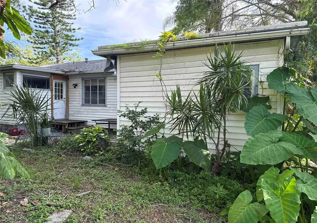 image of 7011 Hibiscus Ave S, South Pasadena, FL 33707 | MLS# O6436005