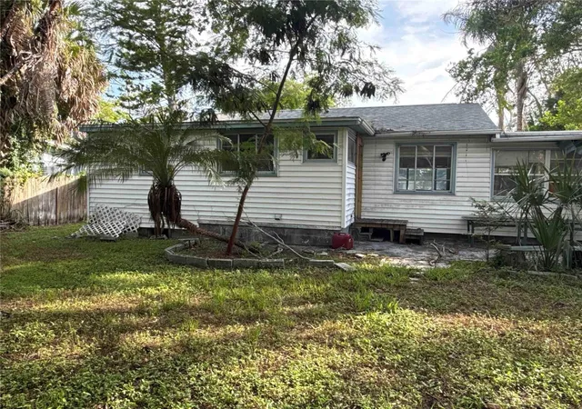 image of 7011 Hibiscus Ave S, South Pasadena, FL 33707 | MLS# O6436005