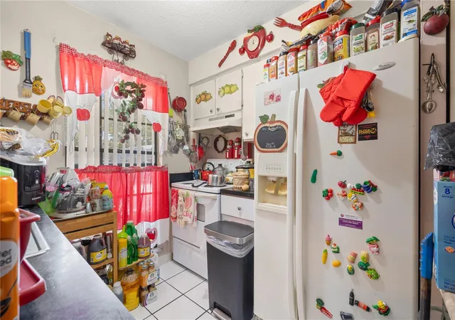 4th image of 4200 37Th St S, St Petersburg, FL 33711 | MLS# TB8541749