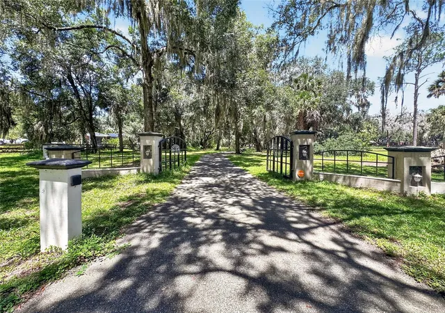 Photo 4 of Single family home for sale at 10639 Se Sunset Harbor Rd, Summerfield, FL 34491 | MLS# G5116873 | Listing updated on 2026-10-08