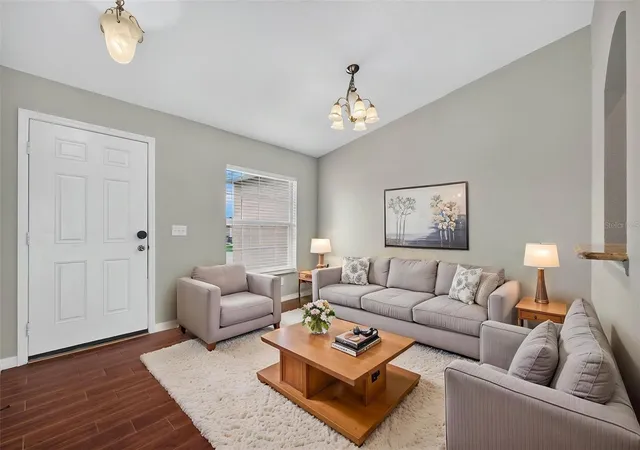 4th image of 120 Captain Hook Wy, Davenport, FL 33837 | MLS# O6436011