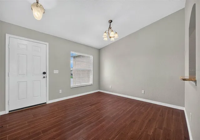 5th image of 120 Captain Hook Wy, Davenport, FL 33837 | MLS# O6436011
