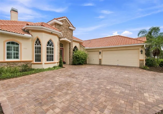 Photo 3 of Single family home for sale at 5102 Delacroix Dr, Brooksville, FL 34604 | MLS# TB8541764 | Listing updated on 2026-08-29