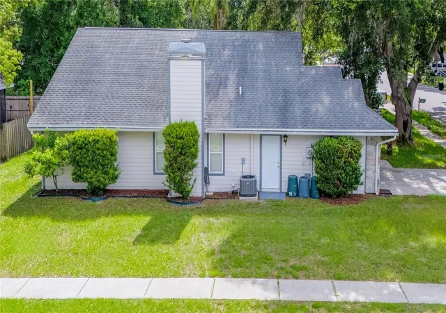 Photo 2 of Single family home for sale at 5116 Plantation Dr, HOLIDAY, FL 34690 | MLS# TB8541769 | Listing updated on 2026-10-07