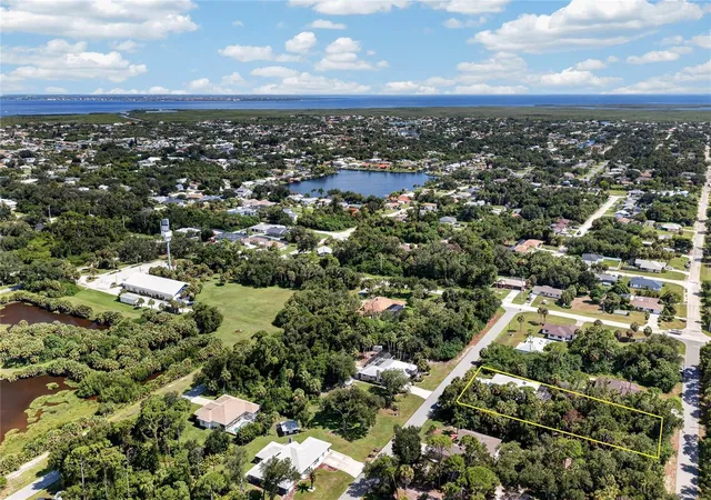 2nd image of 3501 Conmore St, Port Charlotte, FL 33948 | MLS# C7529901
