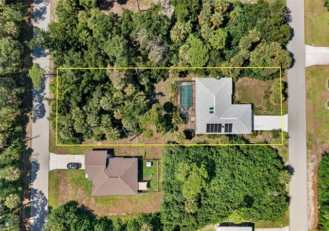3rd image of 3501 Conmore St, Port Charlotte, FL 33948 | MLS# C7529901