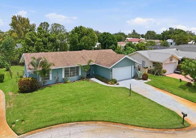 Photo 3 of Sale Pending at 7402 13th Ave W, Bradenton, FL 34209 | MLS# A4703849 | Listing updated on 2026-09-12