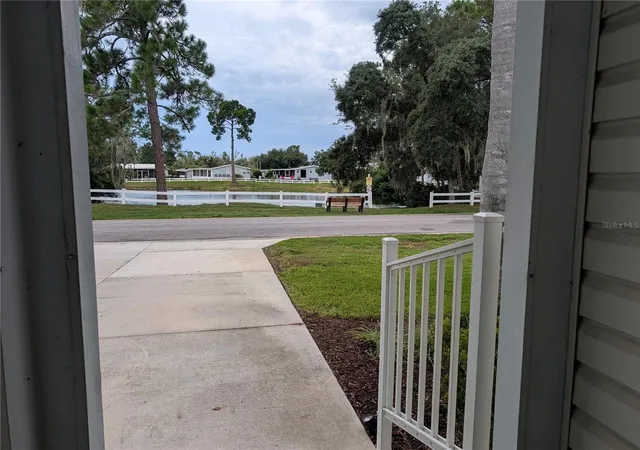 4th image of 3318 Wekiva Rd, Tavares, FL 32778 | MLS# G5116876
