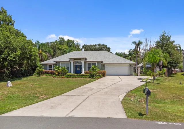 Photo 3 of Single family home for sale at 1910 Lee Wood Ct, St Cloud, FL 34772 | MLS# O6436021 | Listing updated on 2026-08-26