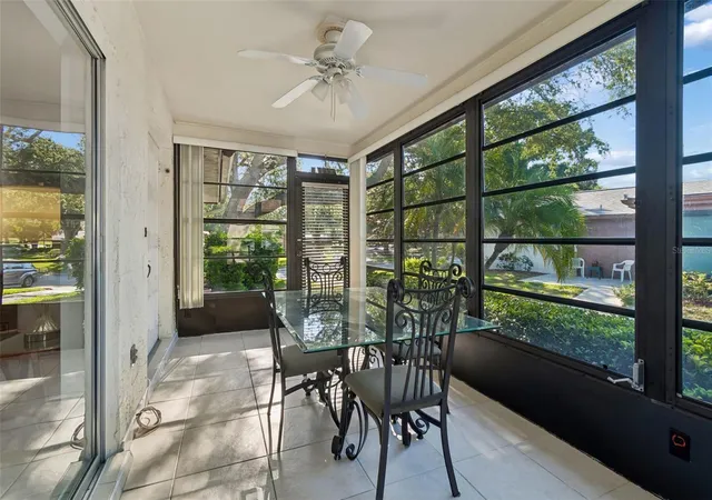 5th image of 2150 Shelly Dr, PALM HARBOR, FL 34684