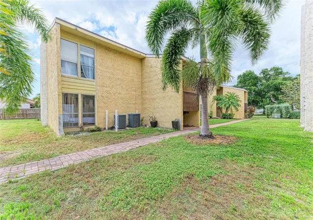 Photo 3 of Condo for sale at 3471 Clark Rd #169, Sarasota, FL 34231 | MLS# A4703855 | Listing updated on 2026-08-25