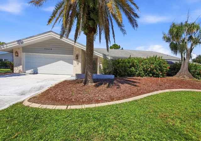 Photo 1 of Single family home for sale at 5049 Marsh Fld Rd, Sarasota, FL 34235 | MLS# A4703858 | Listing updated on 2026-10-02