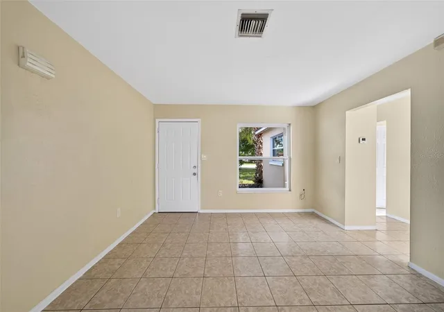 4th image of 2985 Saint Charles St, Fort Myers, FL 33916 | MLS# TB8541789