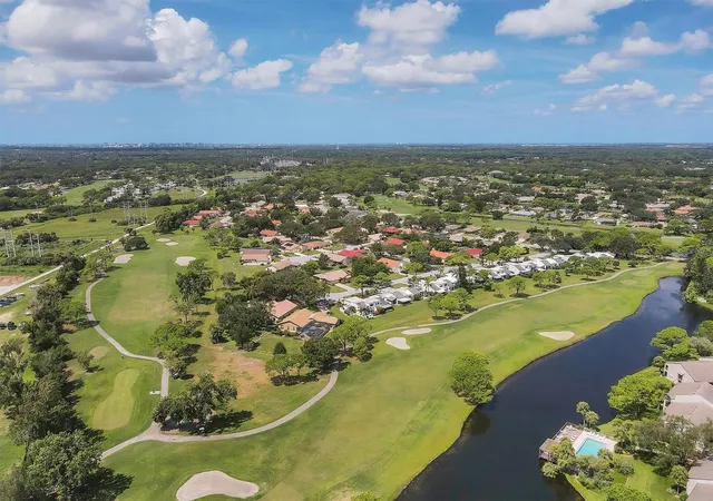 43rd image of 5264 Lake Village Dr #48, Sarasota, FL 34235 | MLS# A4703859