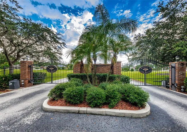 Photo 100 of Single family home for sale at 1422 Oak Meadow Pt, New Port Richey, FL 34655 | MLS# W7888852 | Listing updated on 2026-08-31