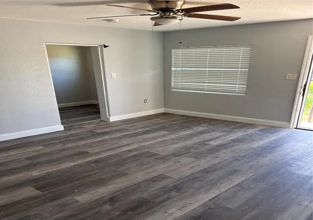 2nd image of 4321 Lake Lawne Ave, Orlando, FL 32808 | MLS# O6436050