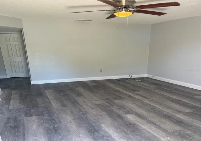 3rd image of 4321 Lake Lawne Ave, Orlando, FL 32808 | MLS# O6436050