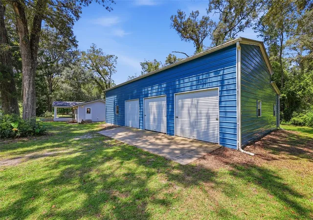 Photo 2 of Single family home for sale at 7417 Nw County Road 235, Alachua, FL 32615 | MLS# GC542953 | Listing updated on 2026-10-06