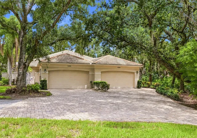 Photo 1 of Single family home for sale at 4449 Oakley Greene #1, Sarasota, FL 34235 | MLS# A4703866 | Listing updated on 2026-09-01