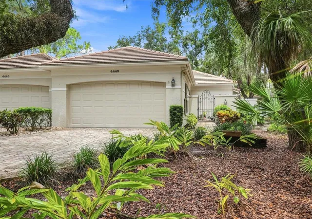 Photo 2 of Single family home for sale at 4449 Oakley Greene #1, Sarasota, FL 34235 | MLS# A4703866 | Listing updated on 2026-09-01