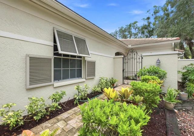 Photo 3 of Single family home for sale at 4449 Oakley Greene #1, Sarasota, FL 34235 | MLS# A4703866 | Listing updated on 2026-09-01