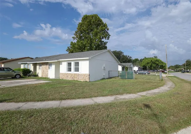Photo 1 of Multi family home for sale at 6950 Edgefield Ln, Orlando, FL 32822 | MLS# O6436055 | Listing updated on 2026-09-26