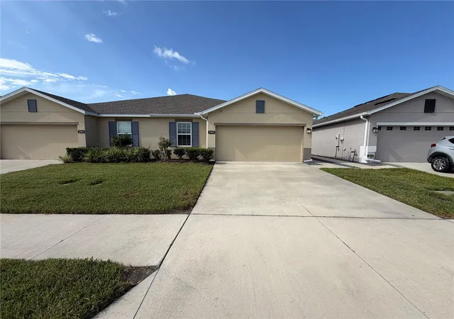 Townhouse for sale at 17917 Turning Leaf Cir, LAND O LAKES, FL 34638 | MLS# O6436056