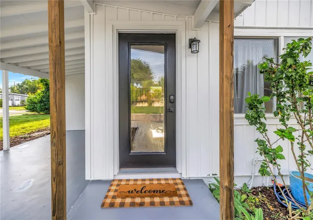 Photo 2 of Single family home for sale at 2400 46th St S, St Petersburg, FL 33711 | MLS# TB8541816 | Listing updated on 2026-09-15
