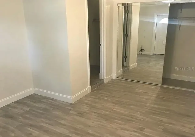5th image of 1200 Emeralda Rd, Orlando, FL 32808 | MLS# O6436062